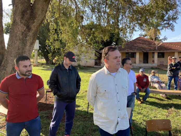 Encontro #91: Vander garante que dará mais atenção à assentamento fortuna, em Rio Brilhante