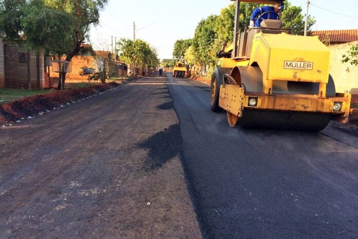 Naviraí receberá asfalto com emenda de Vander Naviraí receberá asfalto com emenda de Vander