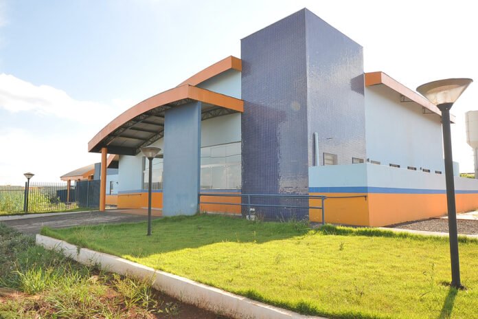 Prédio da UPA já está pronto e aguardando os equipamentos Prédio da UPA já está pronto e aguardando os equipamentos