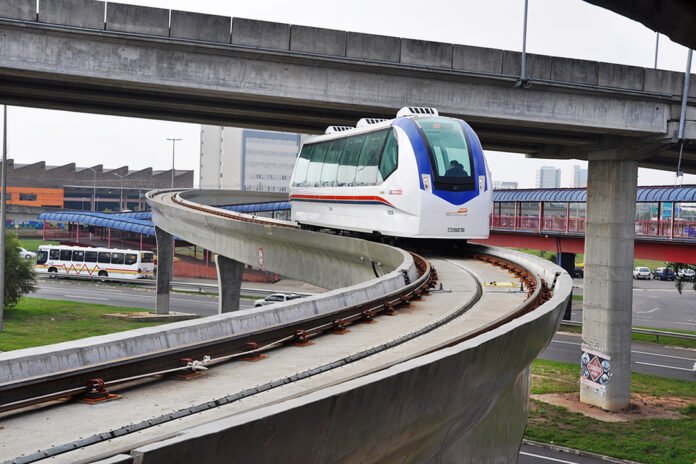 Em Porto Alegre (RS) o aeromóvel já funciona desde 2013 Em Porto Alegre (RS) o aeromóvel já funciona desde 2013