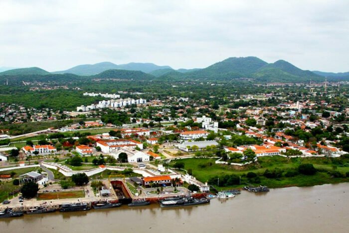Vista aérea de Ladário (Foto: Clóvis Neto) Vista aérea de Ladário (Foto: Clóvis Neto)