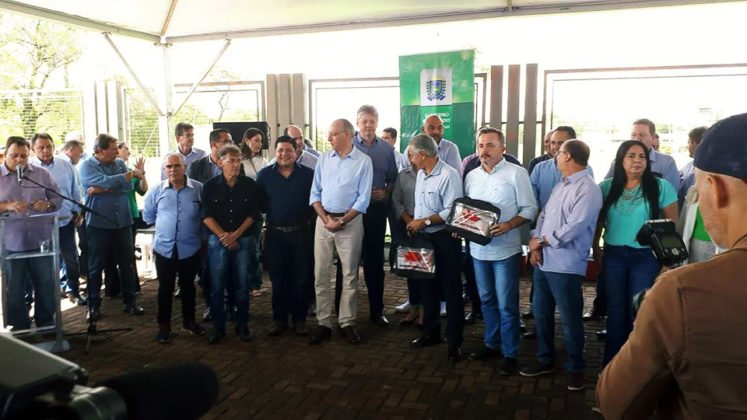 Entrega de patrulhas mecanizadas para a regi&atilde;o de Ponta Por&atilde;