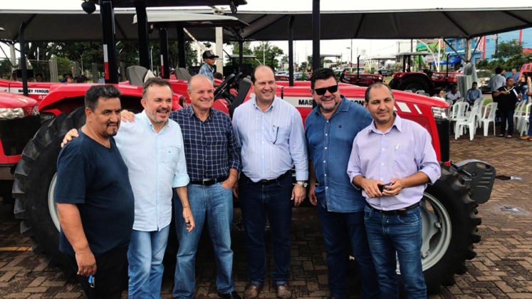 Entrega de patrulhas mecanizadas para a regi&atilde;o de Ponta Por&atilde;