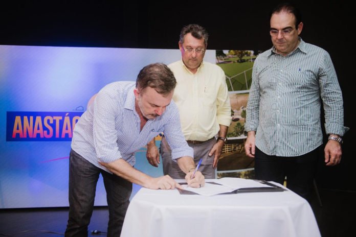 foto-2019-03-06-solenidade-anastacio-08