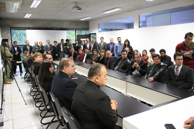 Deputado Vander Loubet parabenizou a Pol&iacute;cia Civil pela sua efici&ecirc;ncia