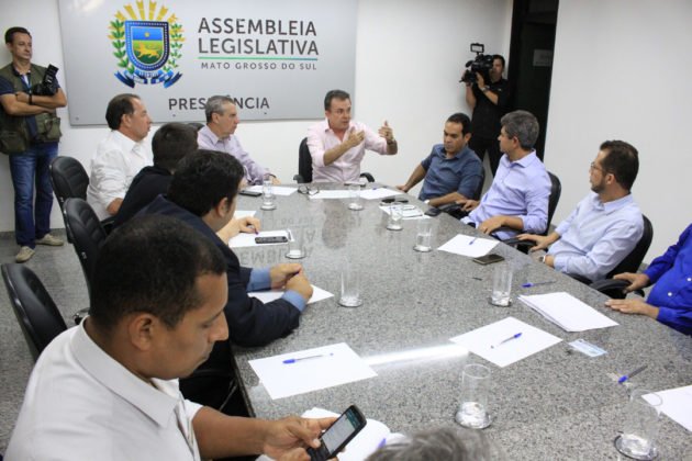 Deputados estaduais e federais vão intermediar tratativas para pavimentar a MS-444