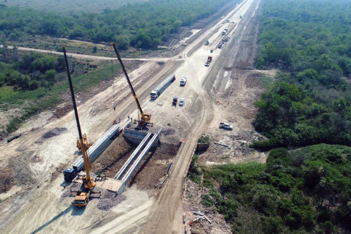Obras seguem aceleradas do lado paraguaio da Rota Bioceânica Obras seguem aceleradas do lado paraguaio da Rota Bioceânica
