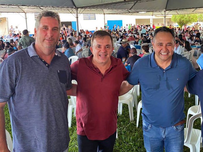 Giovani Corbari, Vander Loubet e Alexandrino Garcia em Aral Moreira Giovani Corbari, Vander Loubet e Alexandrino Garcia em Aral Moreira