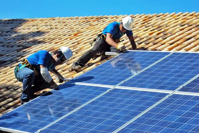 Governo Lula zera imposto federal para painéis solares Governo Lula zera imposto federal para painéis solares