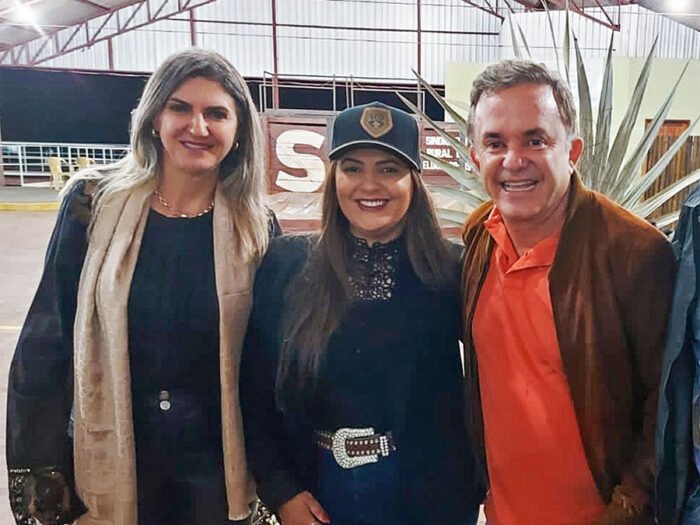 Reivindicações de Fabiana e Simoni têm sido atendidas por Vander