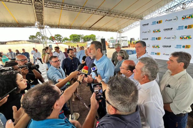 Com apoio de Vander, Itaipu lan&ccedil;a R$ 78 mi em investimentos para 35 munic&iacute;pios de MS