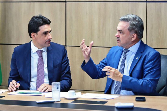 Vander viabiliza R$ 5,2 milhões para aeroporto de Chapadão do Sul Vander viabiliza R$ 5,2 milhões para aeroporto de Chapadão do Sul