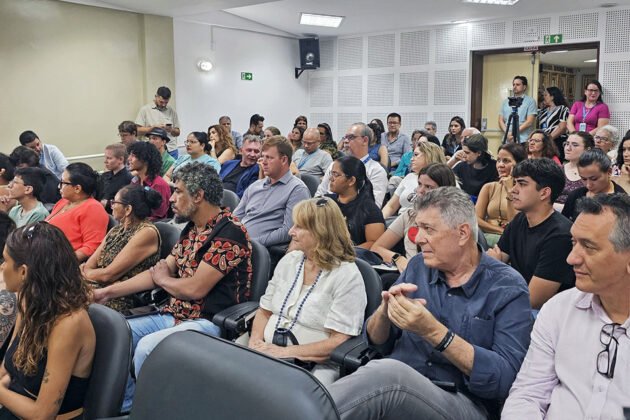 Festival da Juventude realiza algo inédito no país, afirma escritor de 15 anos