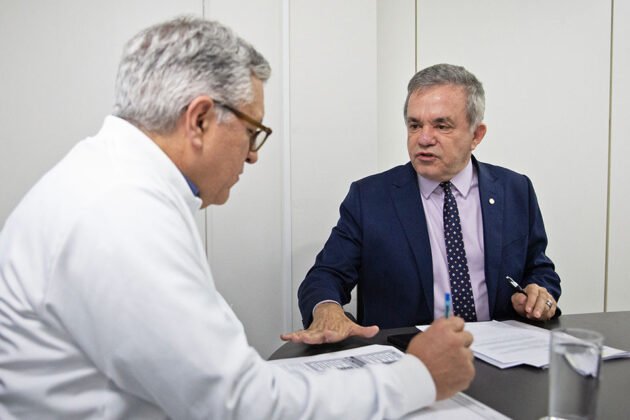 Ministro Padilha recebeu Vander no dia 15 de julho para tratar do Novo PAC Seleções 2025