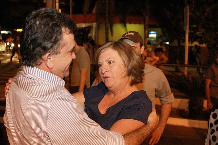 Alvira recebe Vander para a inauguração da obra na Feira Central