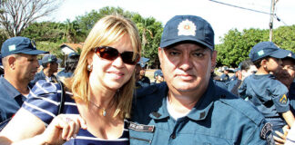 Roseli e o sargento Frete, na solenidade de formatura