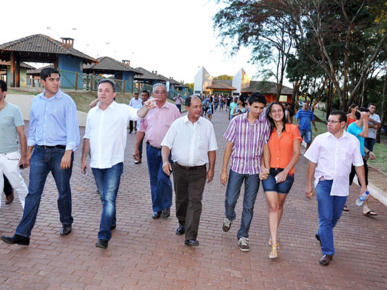 Prefeito Junior e deputado Vander no ato de entrega do Aqua Park