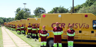 Equipes de atendimento médico do SAU