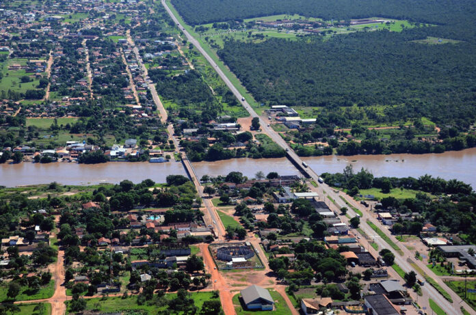 Vista aérea da cidade de Coxim