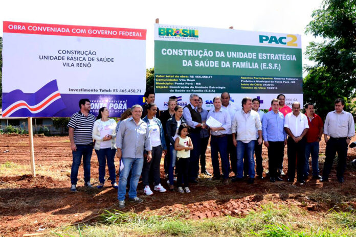 Vander e Ludimar visitaram algumas das obras que já estão em andamento