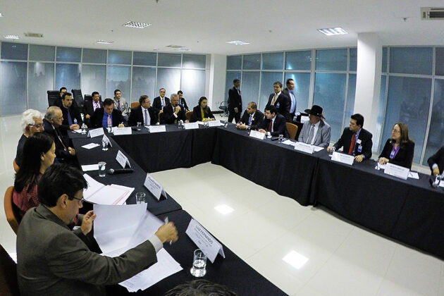 Reunião na ANTT contou com prefeitos e representantes dos 19 municípios lindeiros à BR-163 (Foto: João Cirilo)