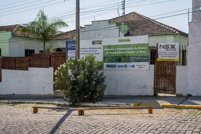 Obra no Centro de Saúde da Ladeira Cunha e Cruz (Foto: Ascom/PMC)