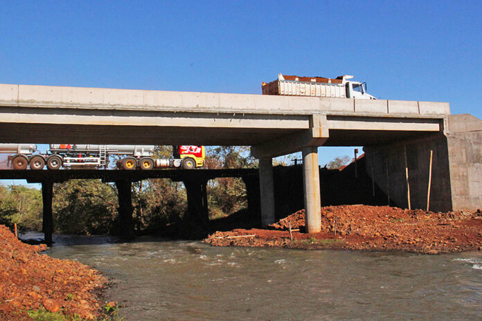 Ponte de concreto construída pelo Estado na MS-166, entre Maracaju e Nioaque