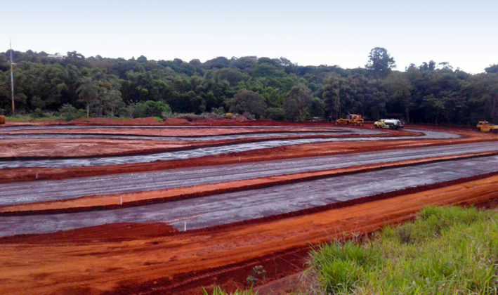 Pista de kart está sendo construída ao lado da área do Centro Municipal de Eventos