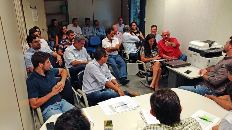 Reunião tratou de convênios com emendas de Vander de 2015 pela Integração Nacional