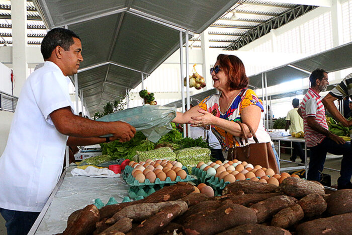 A comercialização é uma etapa fundamental para a geração de emprego e renda no campo