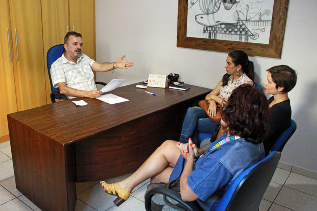 Grupo de nutricionistas visitou Vander para pedir apoio do deputado em favor do Consea