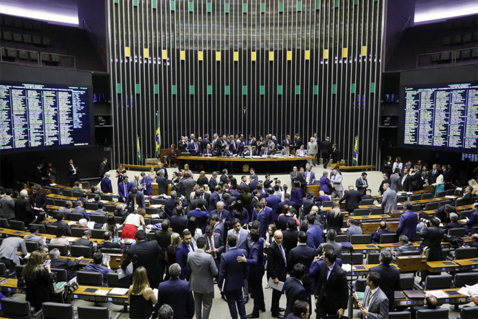 Congresso aprova mudanças na LDO 2020 e créditos adicionais para saúde e educação