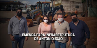 Vander e Marcia acompanham início de obras em Antônio João