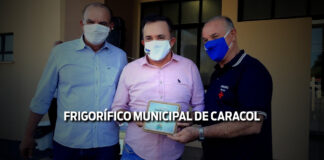 Vander vistoria obras do Frigorífico Municipal de Caracol