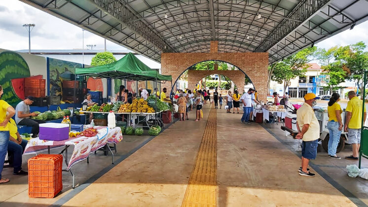 Feira do Produtor se torna ponto de encontro das famílias em Mundo Novo