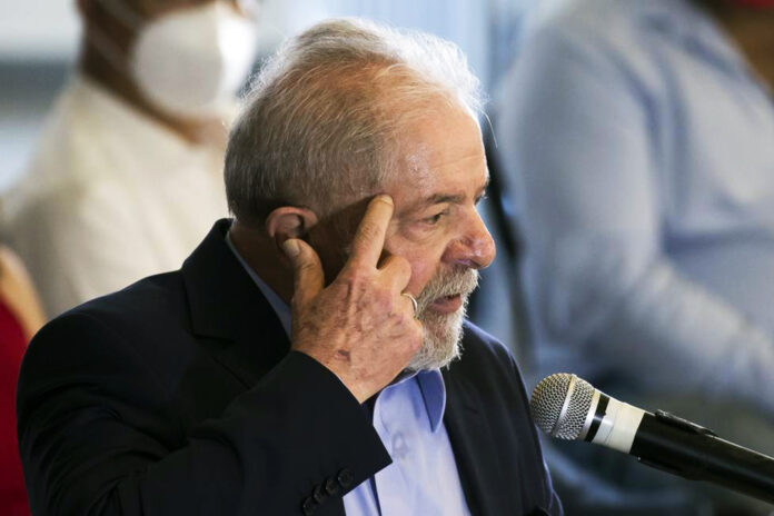 Lula pede que PT abra mão de candidaturas nos estados em 2022