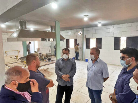 Visita a obra dos alojamentos para trabalhadores que vão atuar na construção da nova fábrica da Suzano