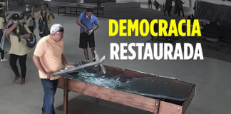 Democracia restaurada