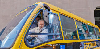 Vander garante mais 24 novos ônibus escolares para MS pelo Novo PAC