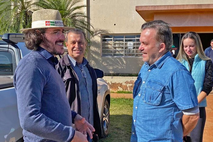 Prefeito Germino e deputado Vander, durante encontro em 2022