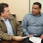 Vander e Nivaldo, em recente reunião no escritório do deputado