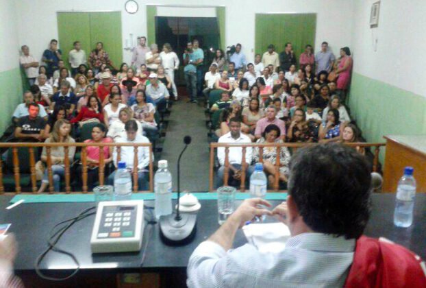 O deputado ajudou Rio Verde a entrar na PAC 2 de pavimenta&ccedil;&atilde;o e saneamento