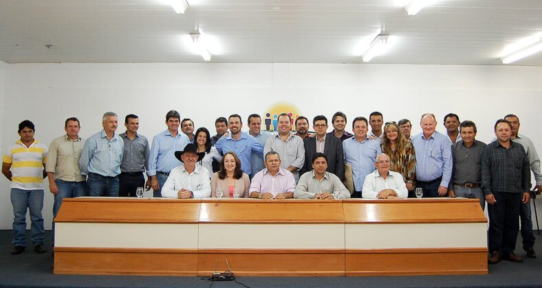 Prefeitos discutiram cria&ccedil;&atilde;o de cons&oacute;rcio para acompanhar obras da BR-163