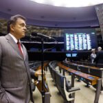 Deputado Vander Loubet no Plenário da Câmara