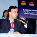 Ênio Motta Junior, da Receita Federal, foi o palestrante (Foto: Lucho Rocha/CCS/PMPP)