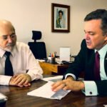 Vander com o secretário-executivo de Governo da Presidência, Luiz Antonio de Azevedo