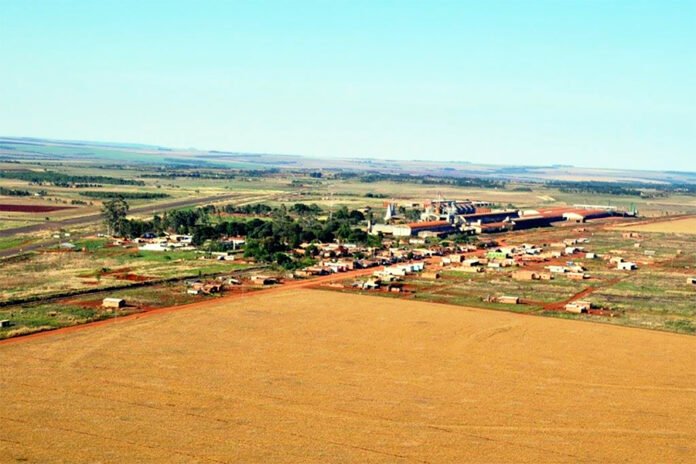 Parceria entre Vander, Zeca e Estado vai beneficiar agricultura familiar em Nova Itamarati Parceria entre Vander, Zeca e Estado vai beneficiar agricultura familiar em Nova Itamarati