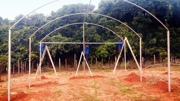 Constru&ccedil;&atilde;o das estufas j&aacute; come&ccedil;ou na Aldeia Urbana &Aacute;gua Bonita, em Campo Grande