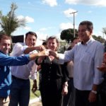 Chaves da ambulância foram entregues ao prefeito pelo assessor Ricardo Duailibi, que representou Vander e Zeca na atividade.