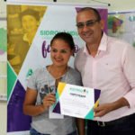 Assessor Eduardo também repeesentou Vander em entrega de certificados de curso de capacitação